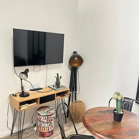 Apartment Spacieux Avec Mezzanine - Canal St Martin *